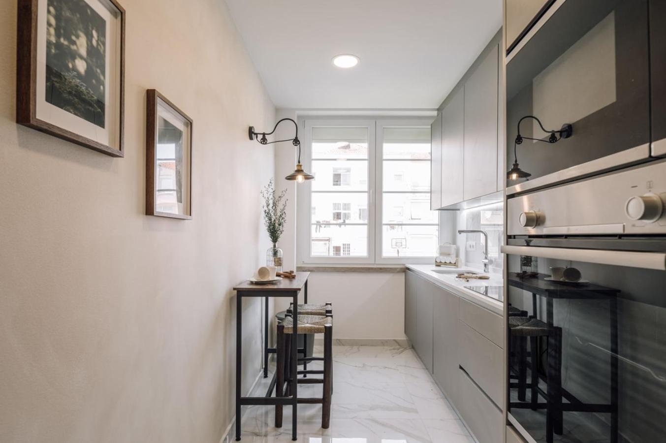 Badet - 3 Bedrooms, Office And Terrace In Alvalade *