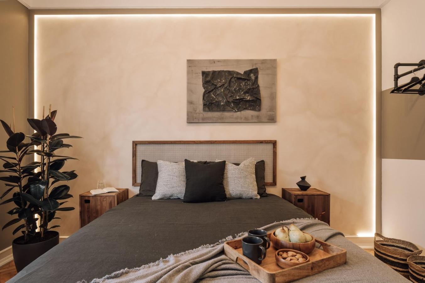 Badet - 3 Bedrooms, Office And Terrace In Alvalade Apartment